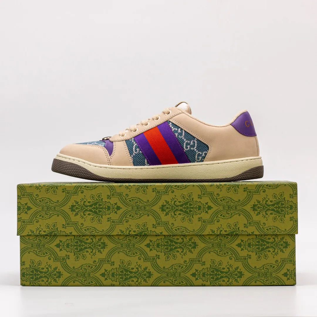 Ex-factory price 620 [Higher version] GUCCI casual sports distressed small dirty shoes, polished cowhide fabric, hand-made distressed effect!  Original terry cloth, delicate, soft, comfortable and breathable. Privately molded steel-stamped two-color original TPU outsole (lower layer is wider, upper layer is narrower) to differentiate the wrong version of the outsole in the market. Fabric, material, outsole, detail comparison SIZE: 34-41, 38-45 regular size (women's 34, 41, men's 38, 45 customized, non-returnable and non-exchangeable) (women's colors and men's models need to be customized)